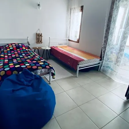 Bodrum'Da Havuzlu Sitede Yazlik Ev Bodrum