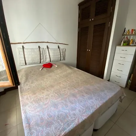 Bodrum'Da Havuzlu Sitede Yazlik Ev * Bodrum