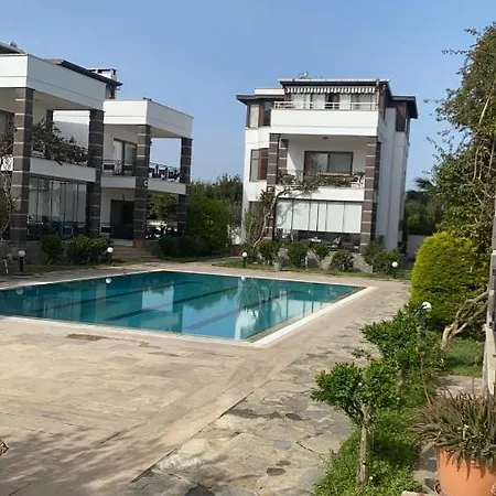 Bodrum'Da Havuzlu Sitede Yazlik Ev Apartment *